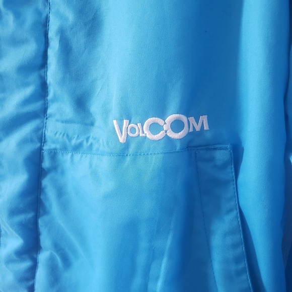 Women's Volcom Light Blue Snowboarding Jacket - Picture 4 of 8